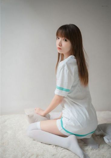 宿主她修无情道全集免费观看