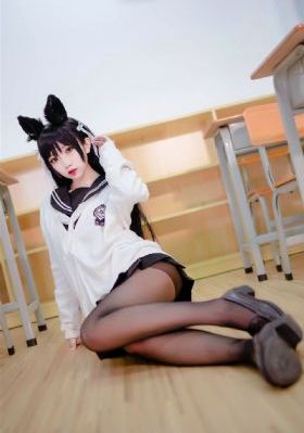 教室里我挺进了她的体内视频播放
