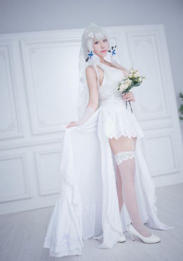 伊人成人在线视频